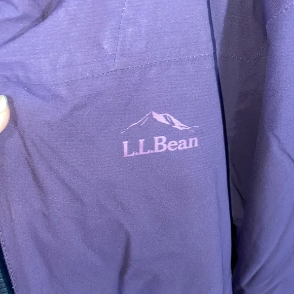 L.L. Bean Women's Purple Ski Jacket - Picture 3 of 8